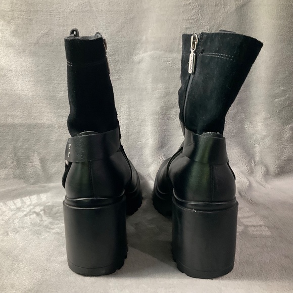 New Blondo Rebel women’s black leather ankle boots side zip SZ 6.5M Moto Biker - Picture 4 of 9